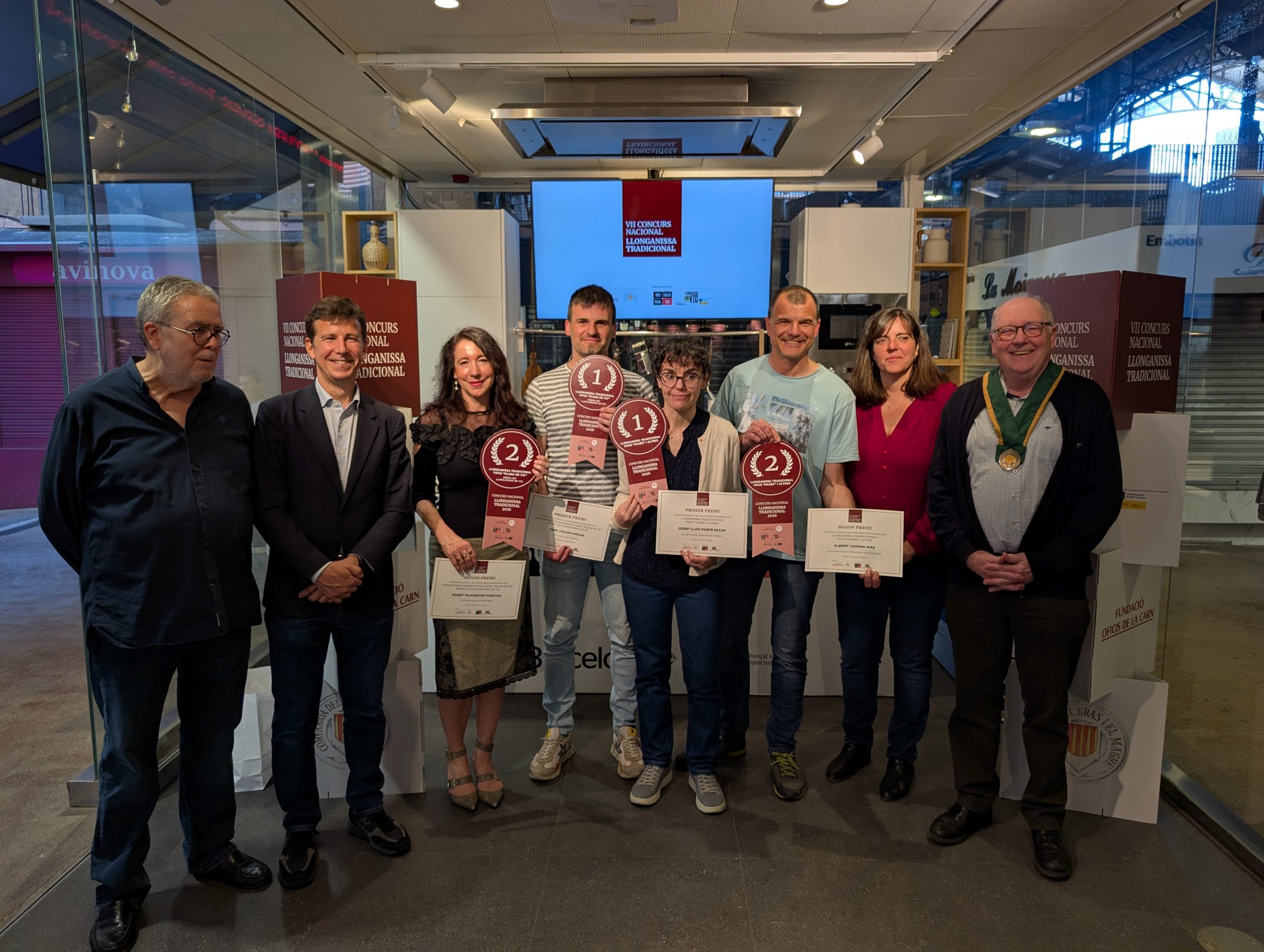 Carnisseria Colom Vila (Manlleu) i Porté Estop (Vilaller), guanyadors del Concurs Nacional de  Llonganissa Tradicional 2026